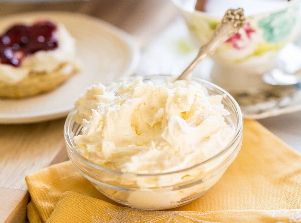 How to Make Authentic Clotted Cream: 3 Easy Home Methods